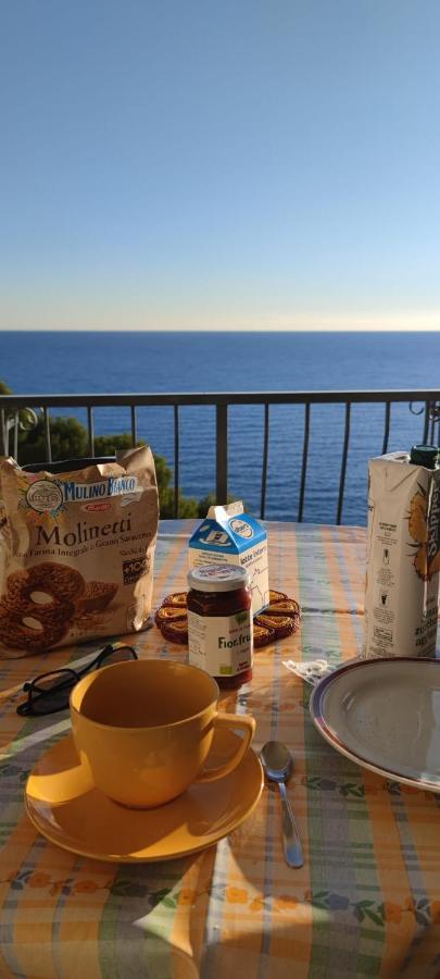 Rocce Di Capo Mimosa - Cervo Apartment Екстериор снимка